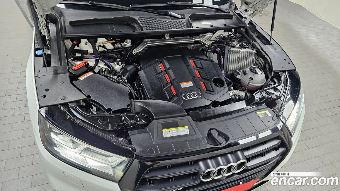 Audi SQ5 2020