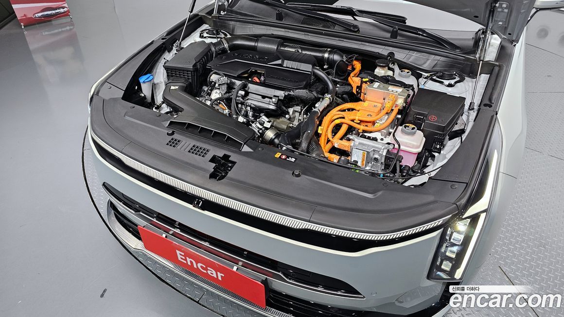 Kia K8 2025