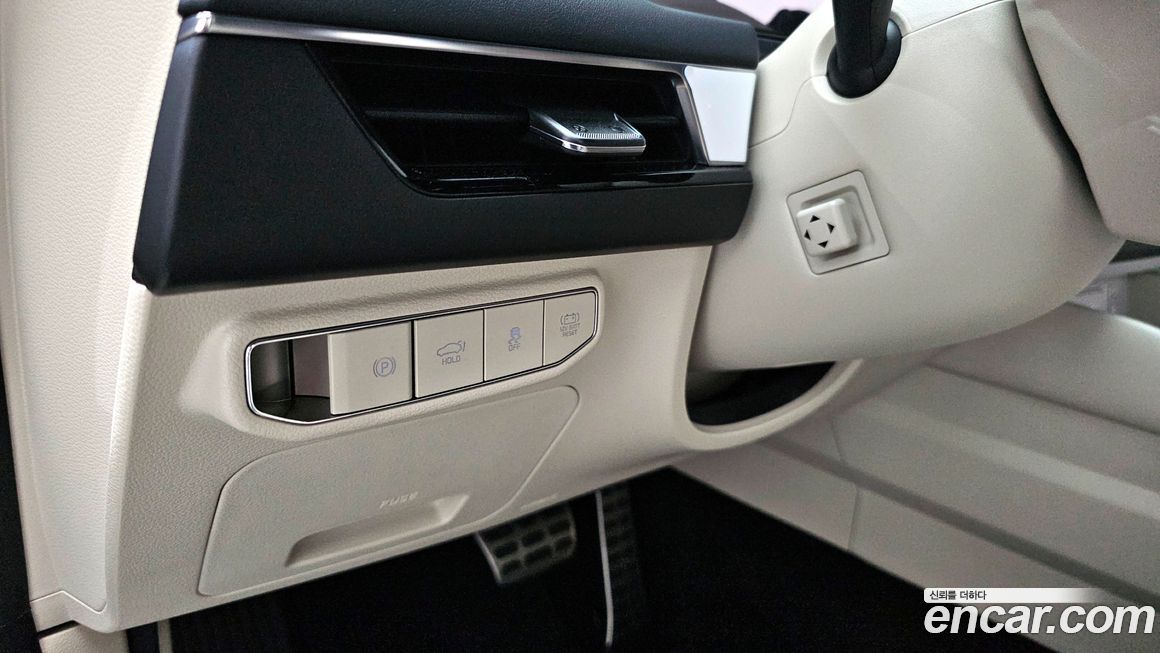 Kia K8 2025