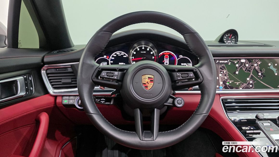 Porsche Panamera 2022