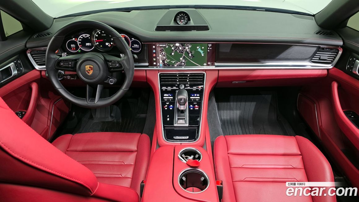 Porsche Panamera 2022