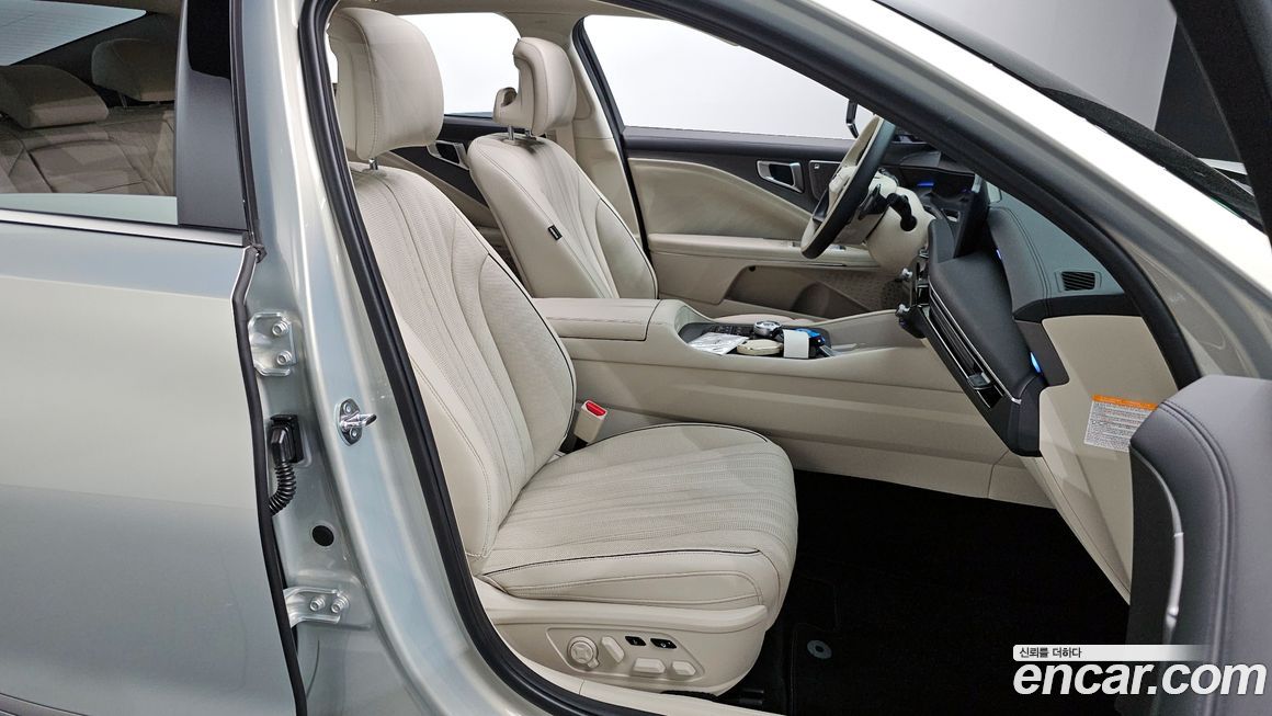 Kia K8 2025