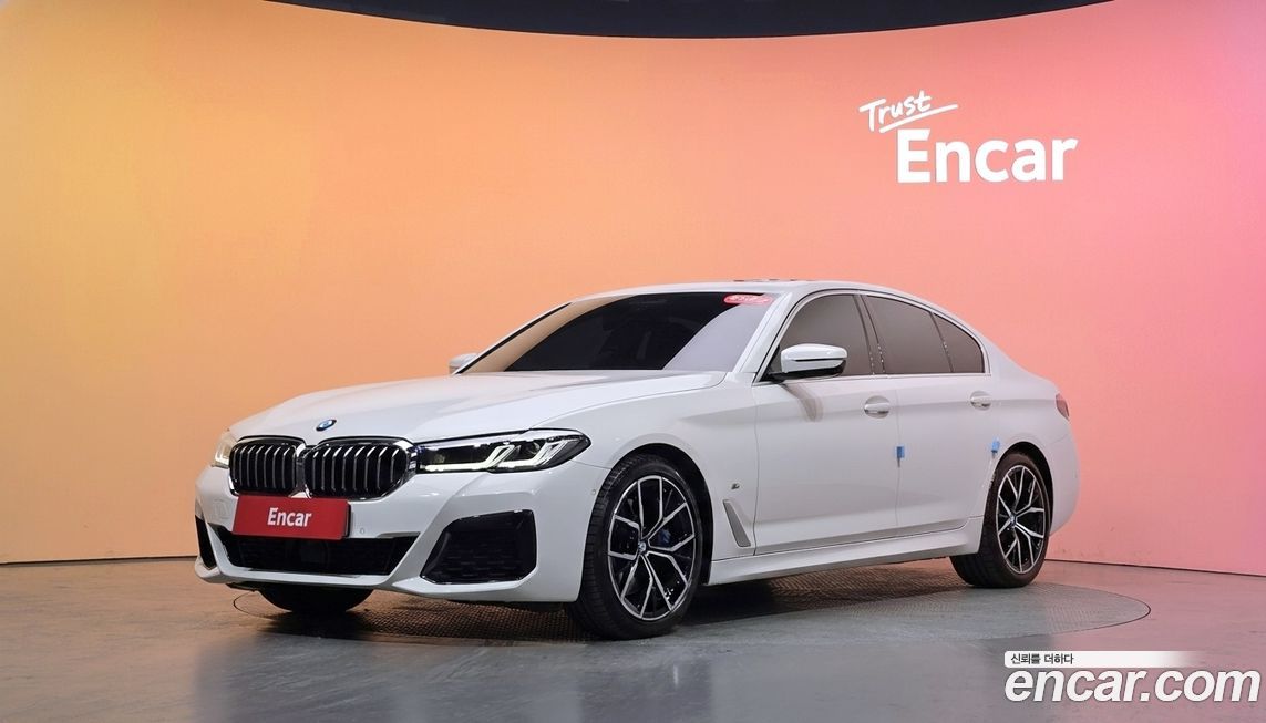 BMW 5-Series 2021