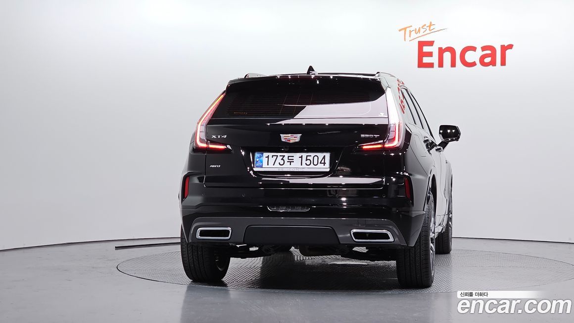 Cadillac XT4 2024