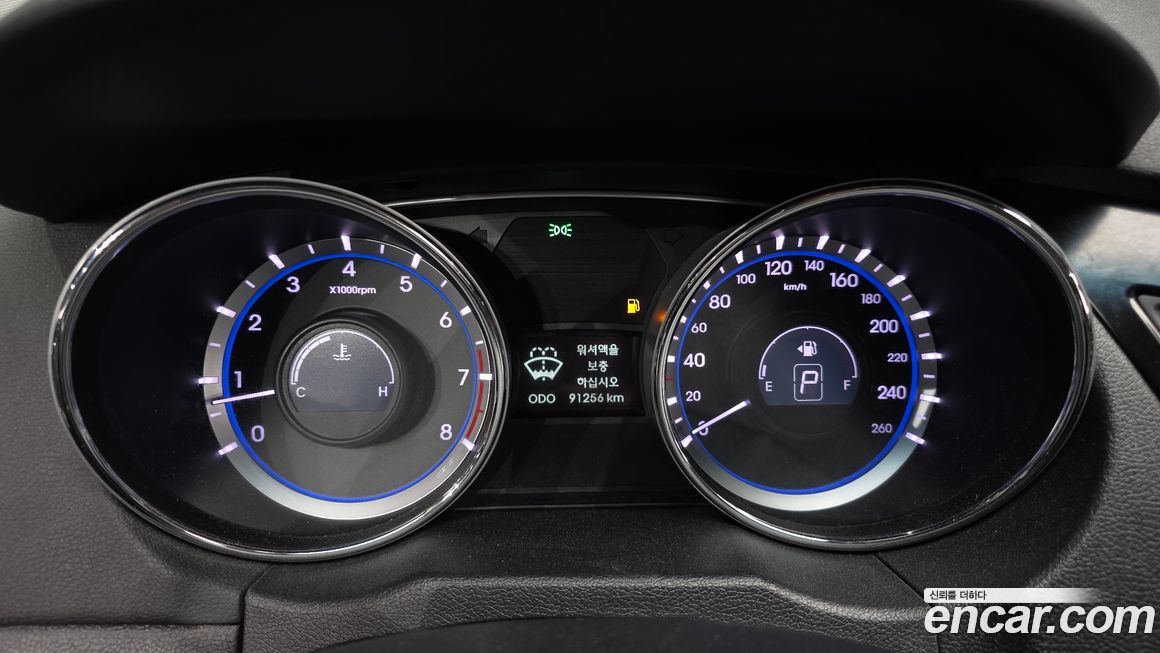 Hyundai Sonata 2012