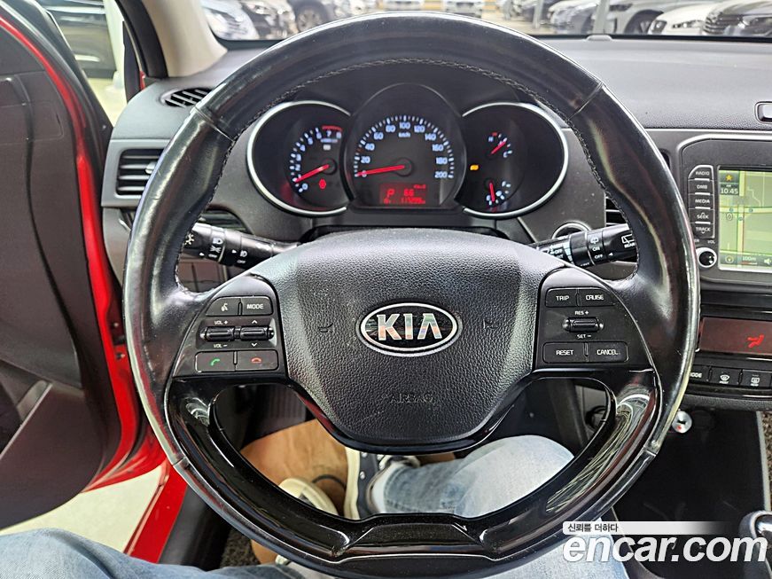 Kia morning 2016