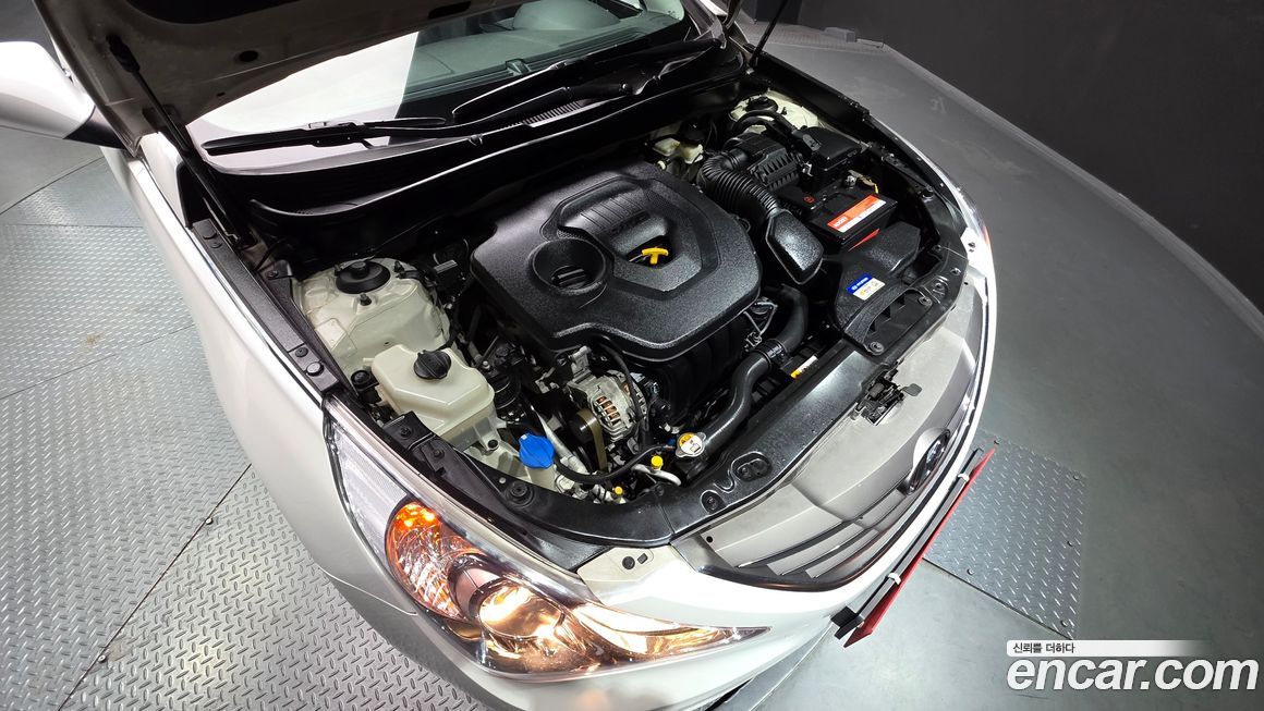 Hyundai Sonata 2012