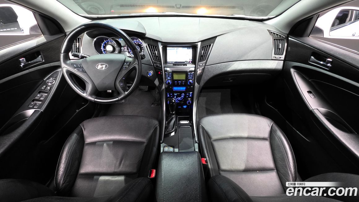 Hyundai Sonata 2012