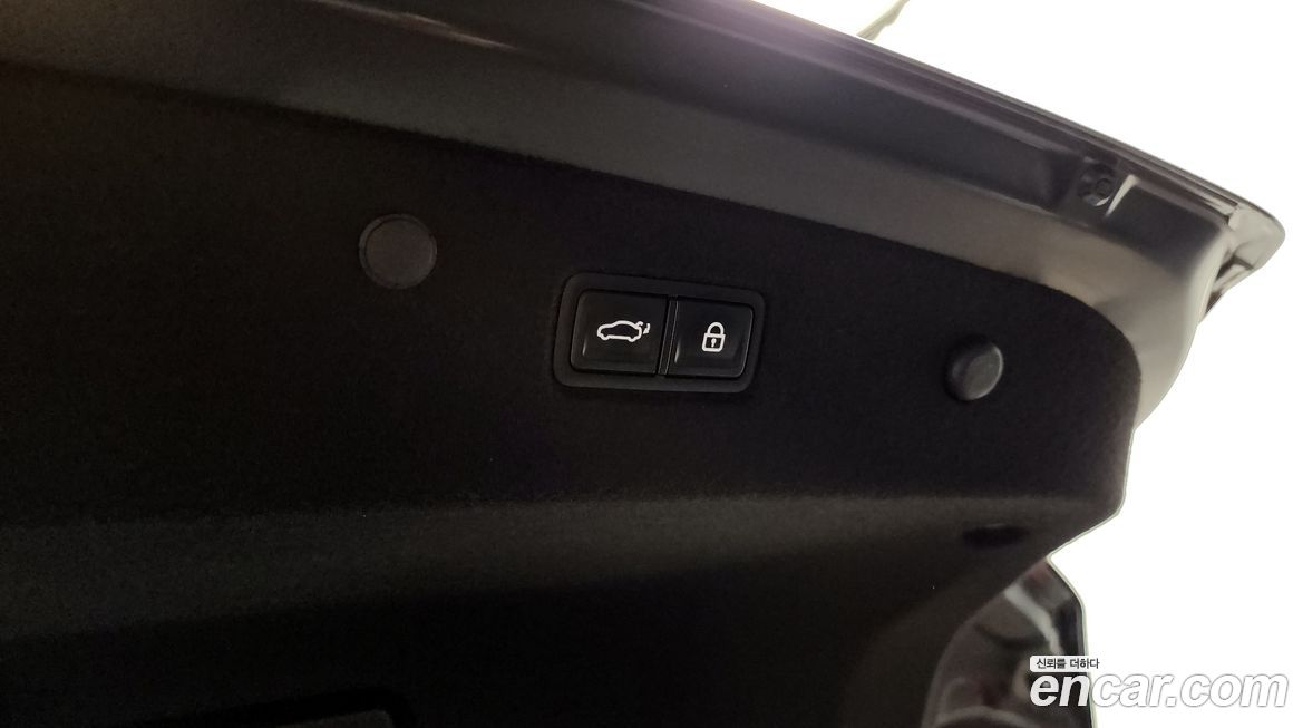 Kia K8 2025