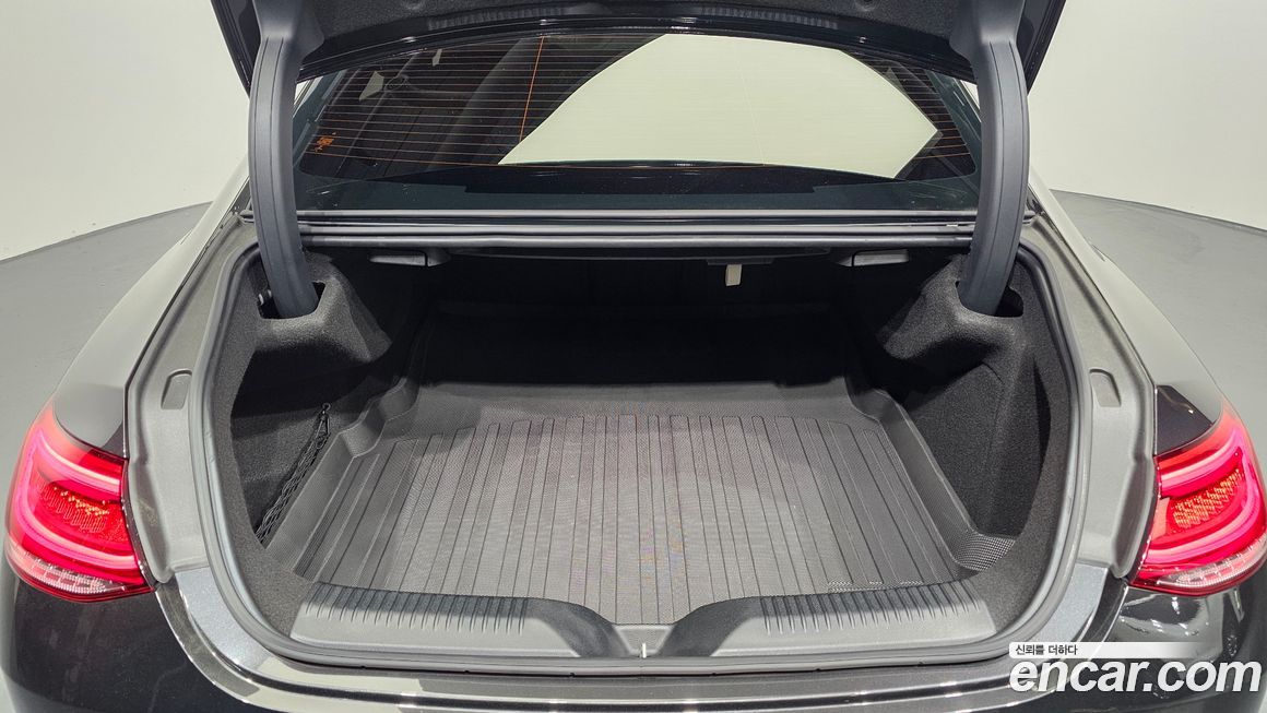 Mercedes-Benz CLS-Class 2020