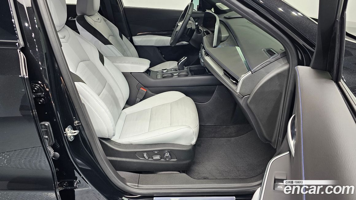 Cadillac XT4 2024