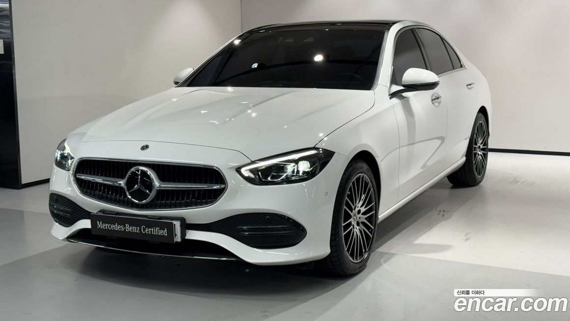 Mercedes-Benz C-Class 2025
