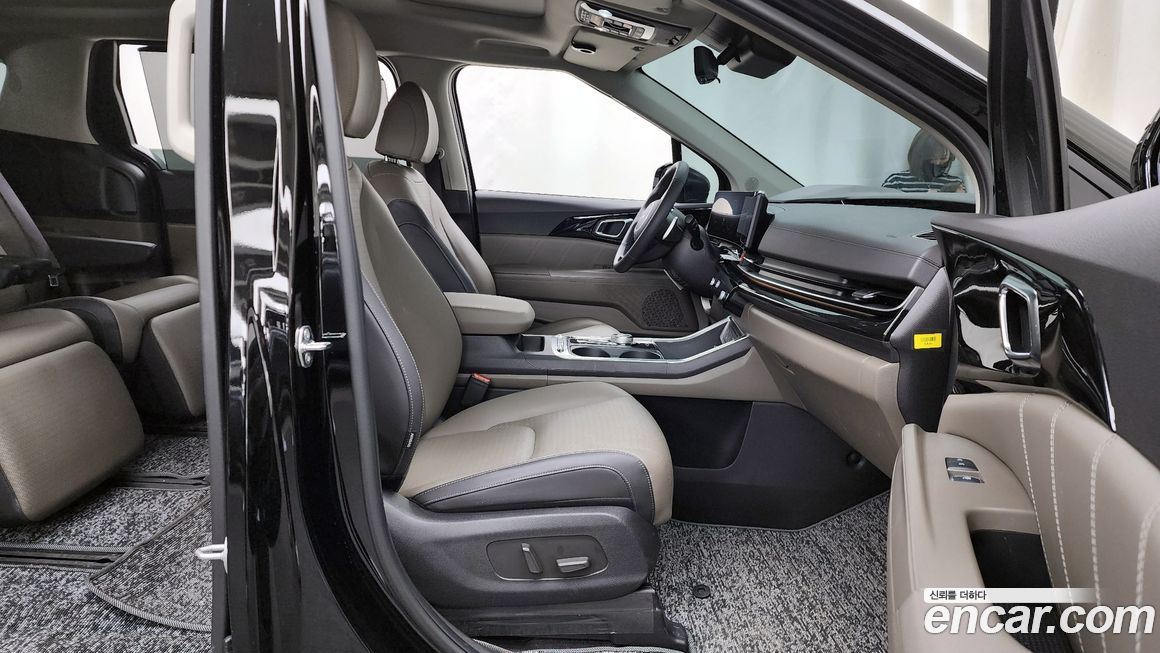 Kia Canival 2025