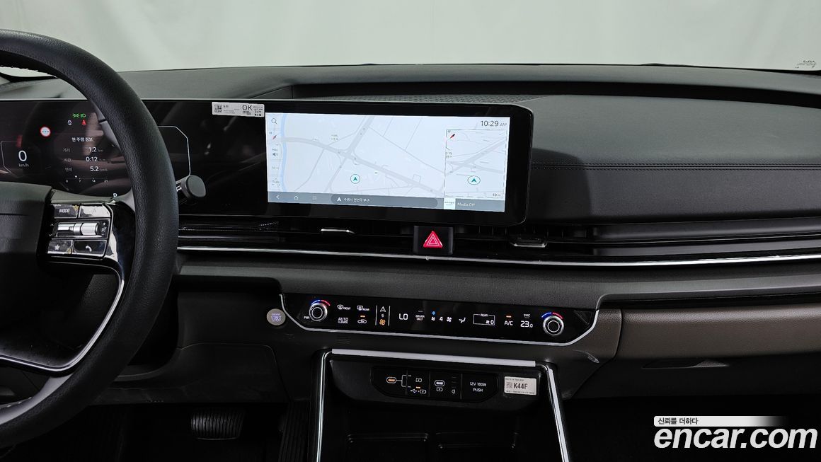 Kia Canival 2025