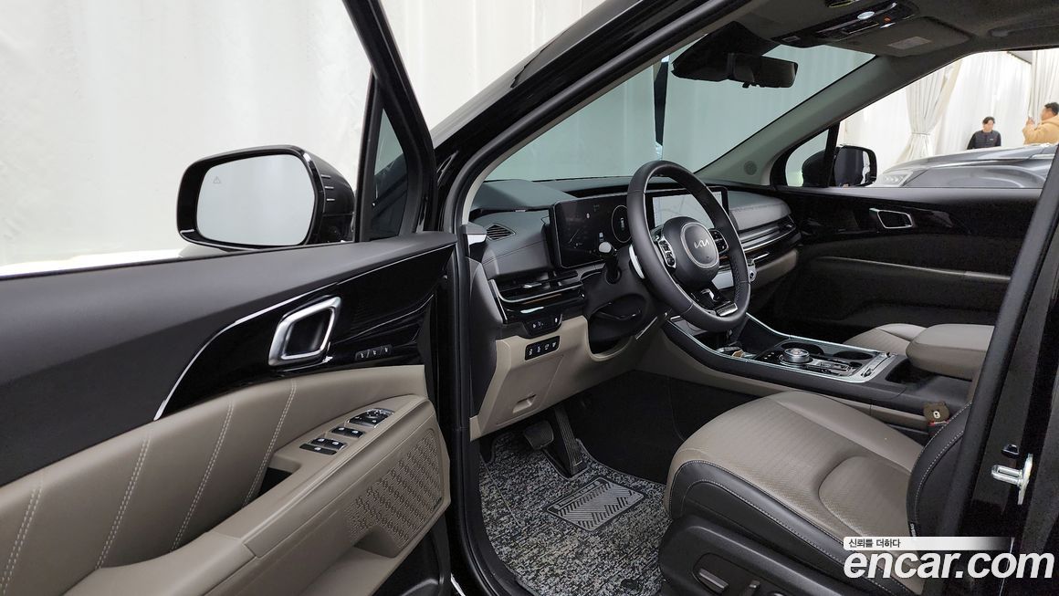 Kia Canival 2025