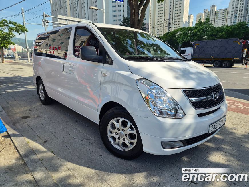 Hyundai Starex 2012