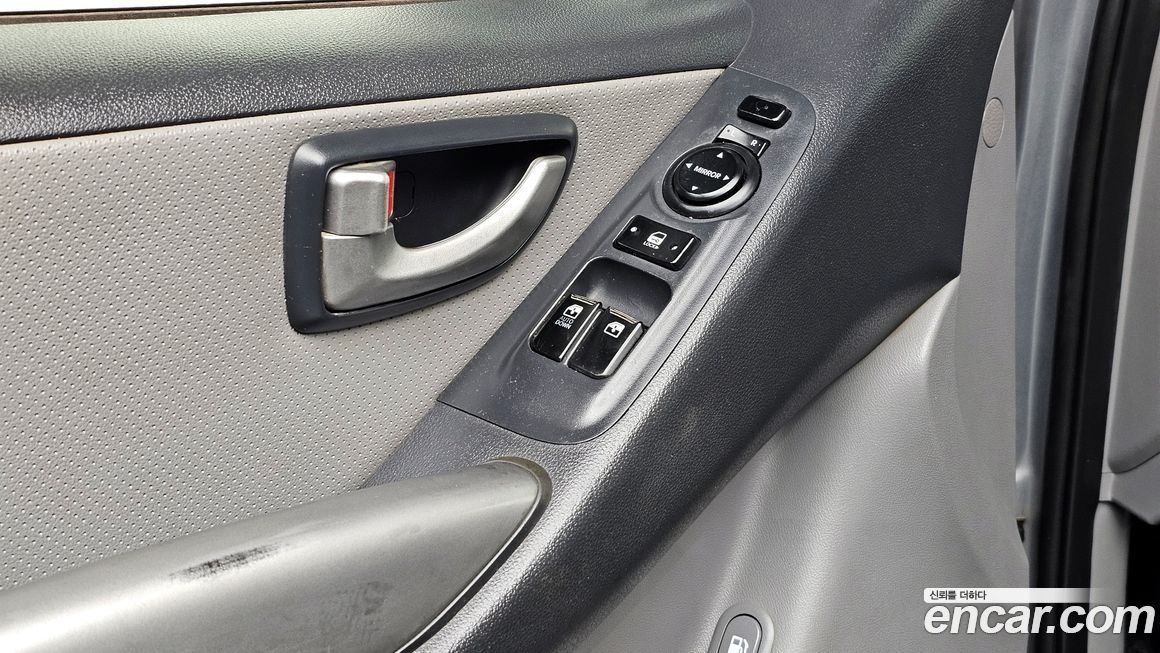 Hyundai Starex 2013