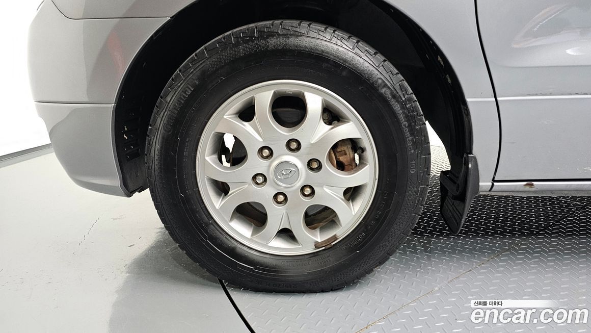Hyundai Starex 2013