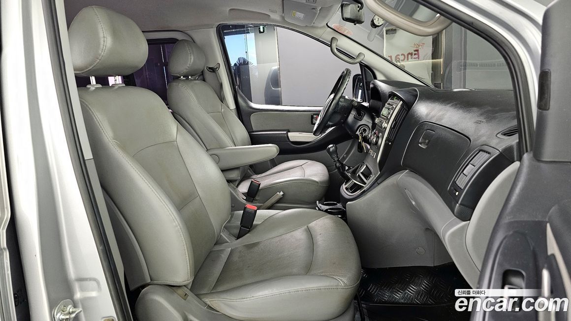 Hyundai Starex 2013