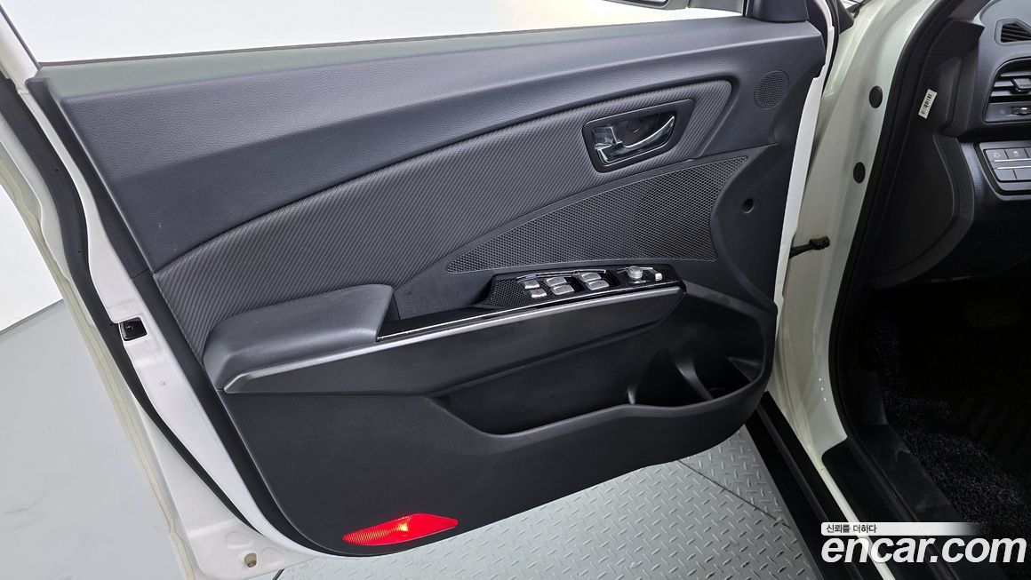 KG_Mobility_Ssangyong TIBOLI 2018
