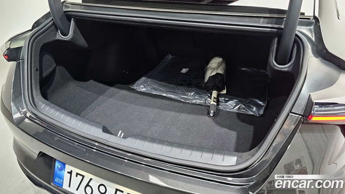 Kia K8 2025