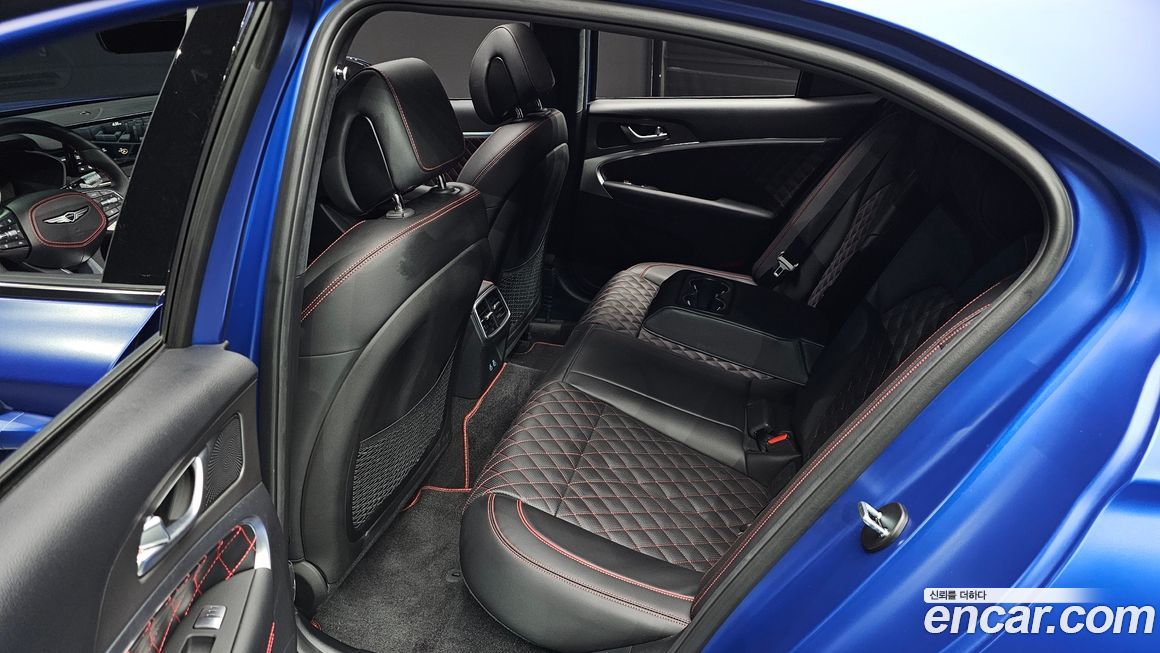 Genesis G70 2025