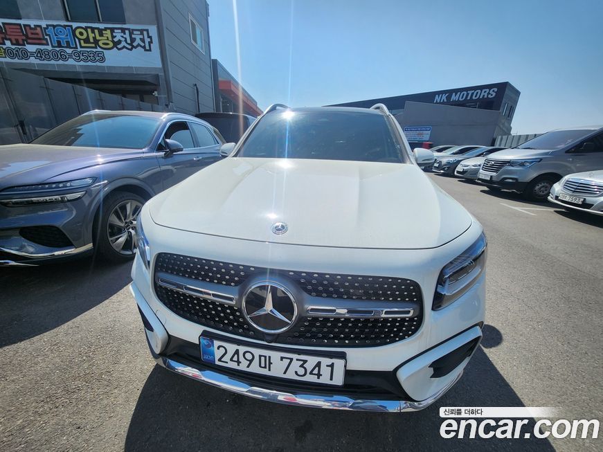 Mercedes-Benz GLB-Class 2025