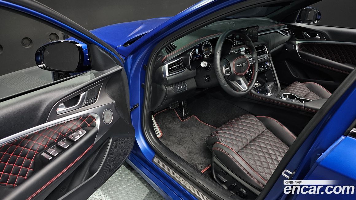 Genesis G70 2025