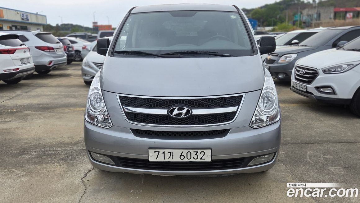 Hyundai Starex 2012