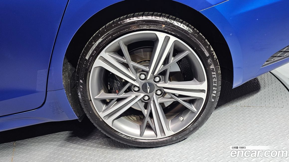 Genesis G70 2025