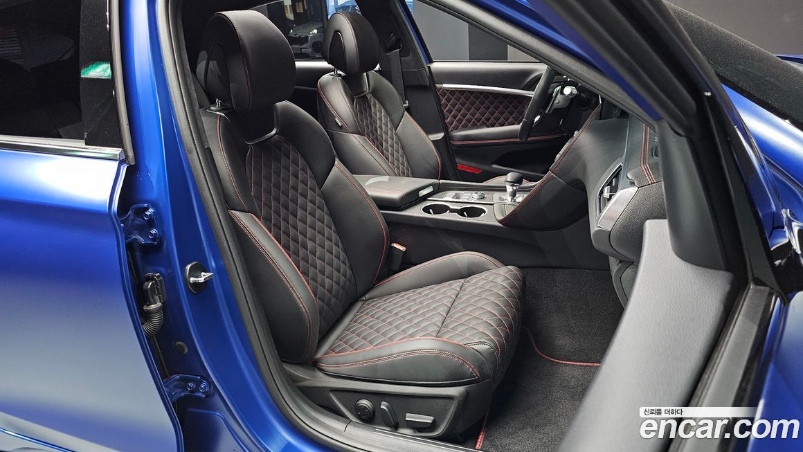 Genesis G70 2025