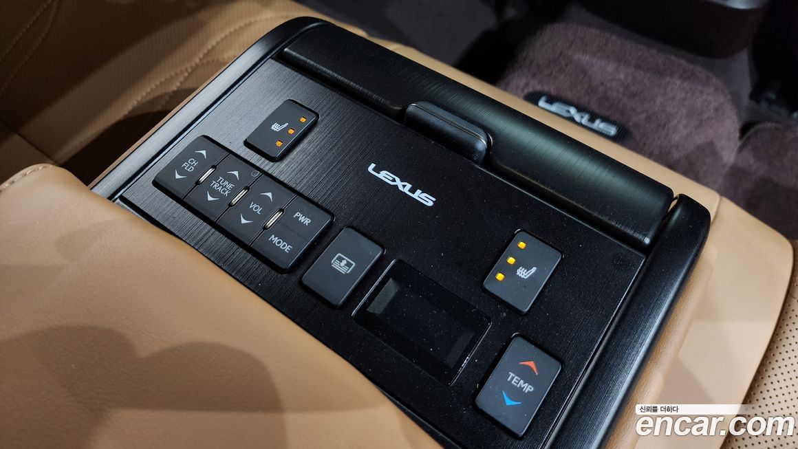 Lexus ES 2021