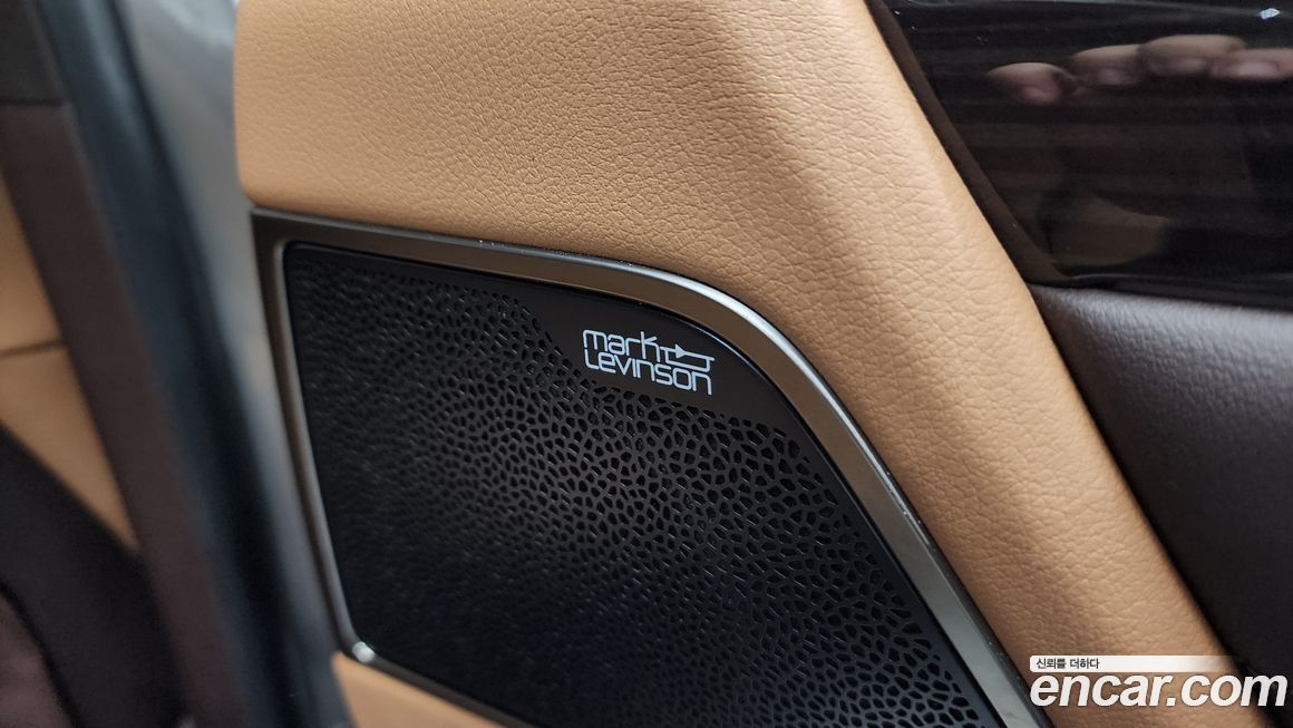 Lexus ES 2021