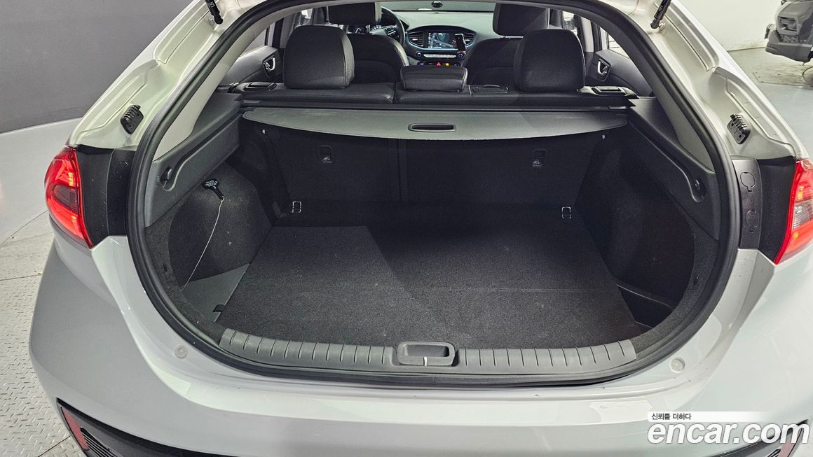 Hyundai Ioniq 2017