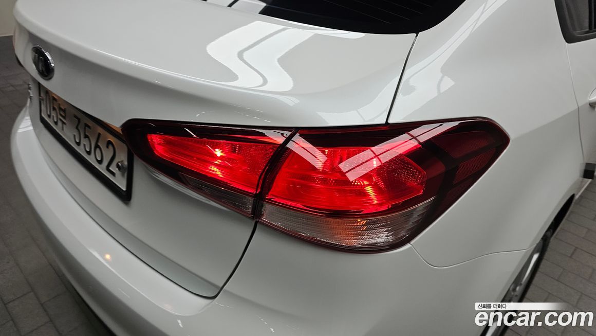 Kia K3 2017