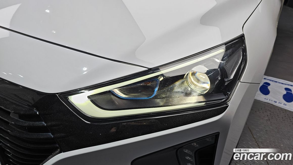 Hyundai Ioniq 2017