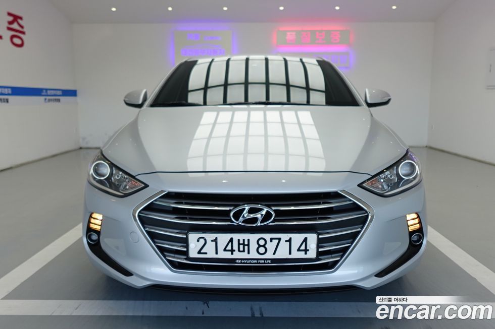 Hyundai AVANTE 2018