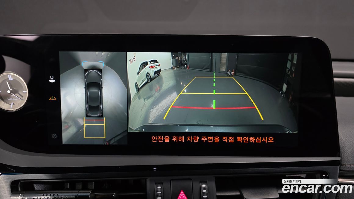 Lexus ES 2025