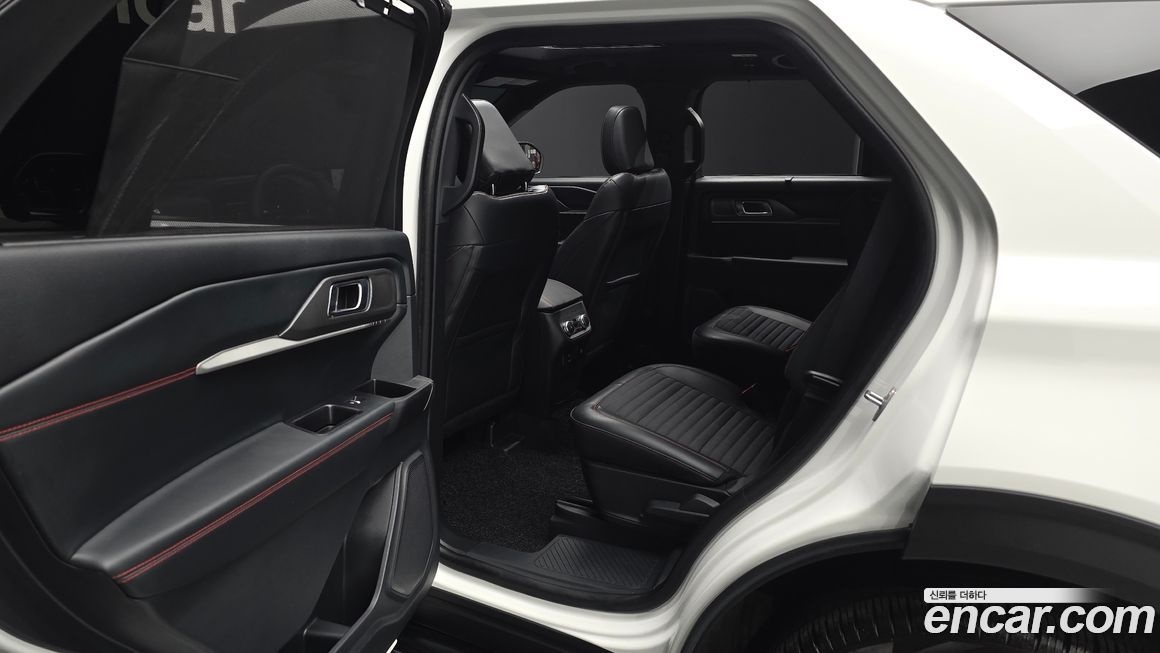 Ford Explorer 2025
