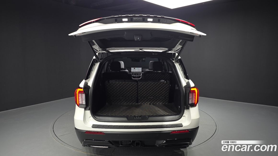 Ford Explorer 2025