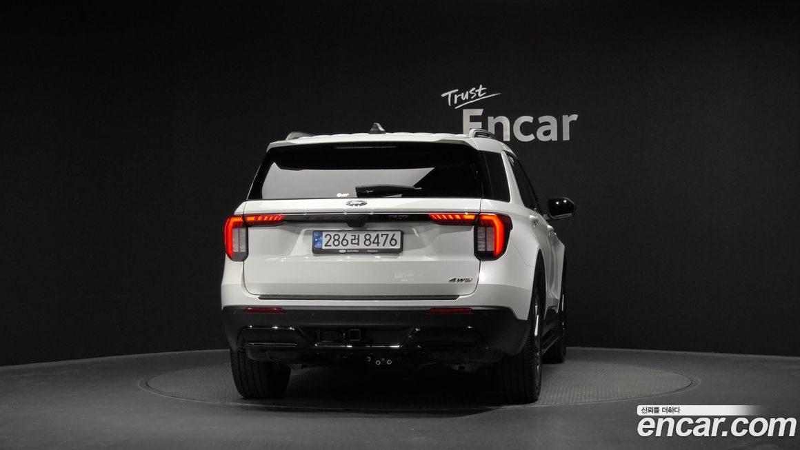 Ford Explorer 2025
