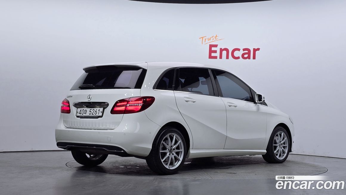 Mercedes-Benz B-Class 2018
