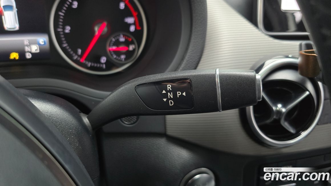 Mercedes-Benz B-Class 2018