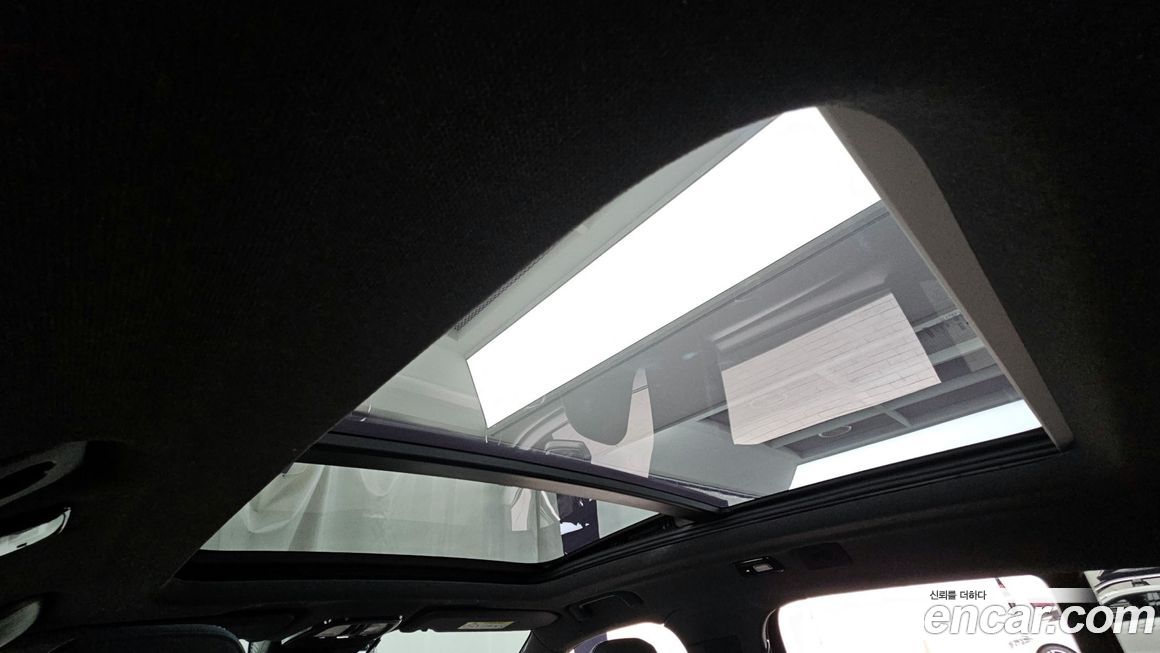 Volvo XC40 2025