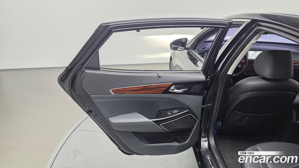 Kia K7 2016
