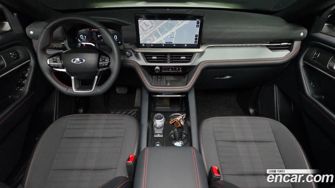 Ford Explorer 2025