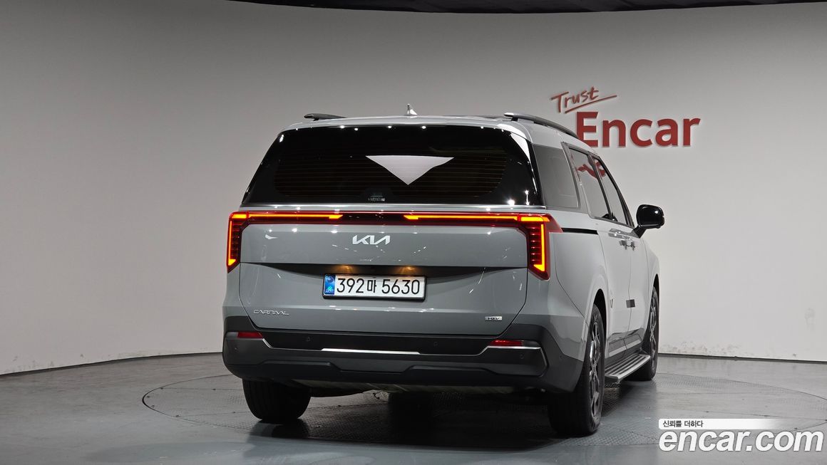 Kia Canival 2025