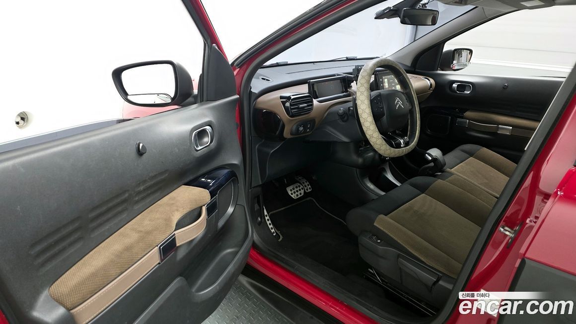 Citroen-DS C4 CACTUS 2017