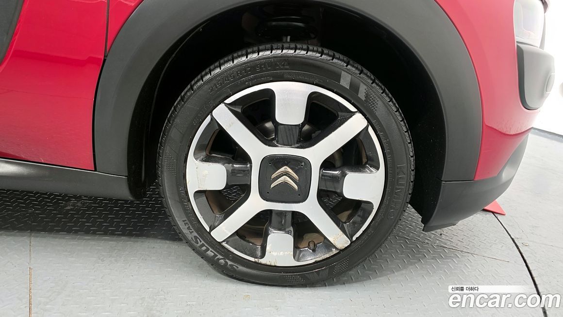 Citroen-DS C4 CACTUS 2017