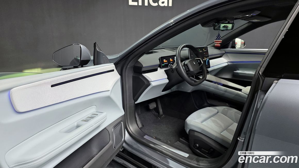 Polestar Polestar 4 2025